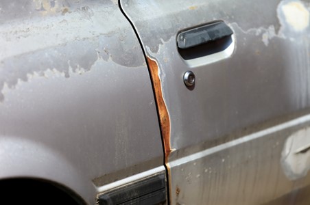 車の傷には様々な種類がある！種類ごとの原因や修理費用の相場など徹底 