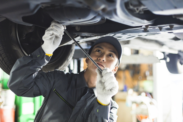 サスペンション交換時期の目安とは メリットや費用相場を知ろう カーコンビニ倶楽部