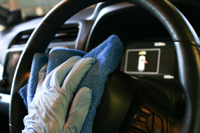 洗車時の車内清掃ポイントとセルフでは難しい汚れの解決法 カーコンビニ倶楽部