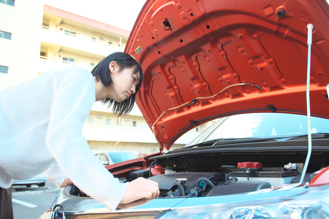 車がオーバーヒートする原因 症状と対処法 カーコンビニ倶楽部