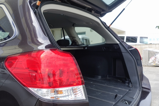 車のトランクが開かない 原因や対処法 修理費用の相場について カーコンビニ倶楽部