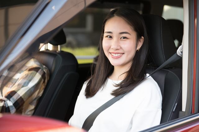 車から急に原因不明の異臭が 臭いの種類別に原因と対処法を解説 カーコンビニ倶楽部