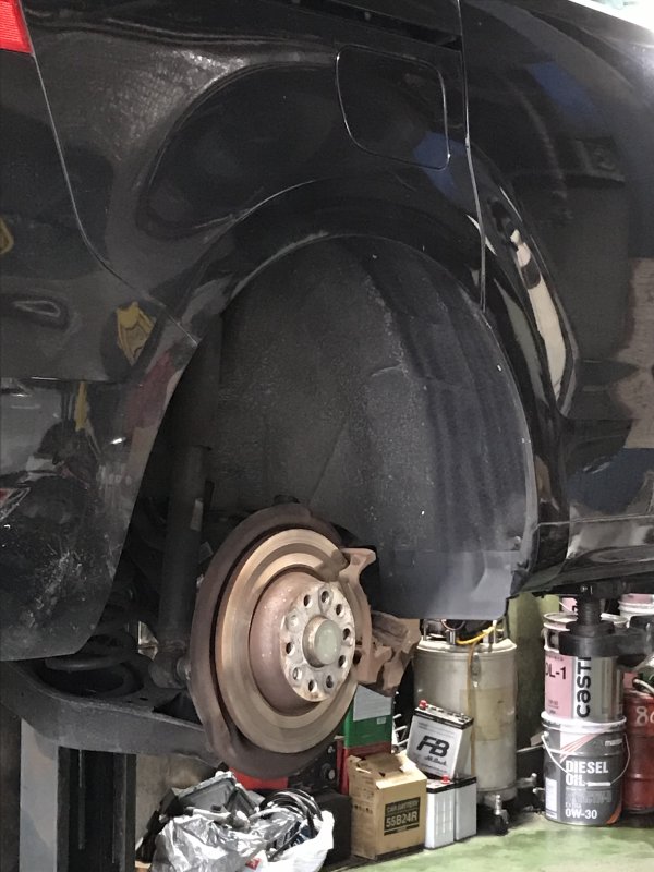 足立区 フォルクスワーゲン ブレーキパッド 交換 カーコンビニ倶楽部 スーパーショップ 竹ノ塚西口店